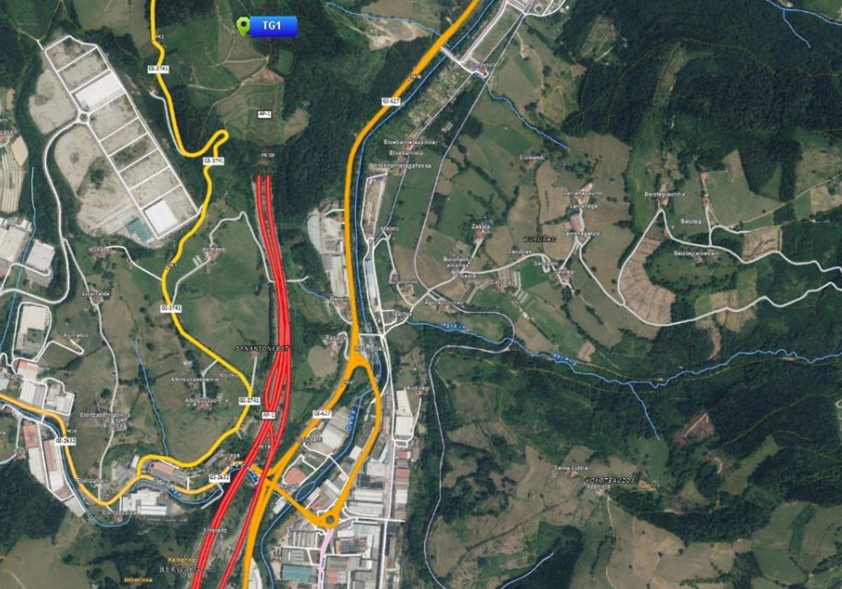 Una colisión de tres vehículos provoca dos horas de retenciones el túnel de Lesarri de la AP-I