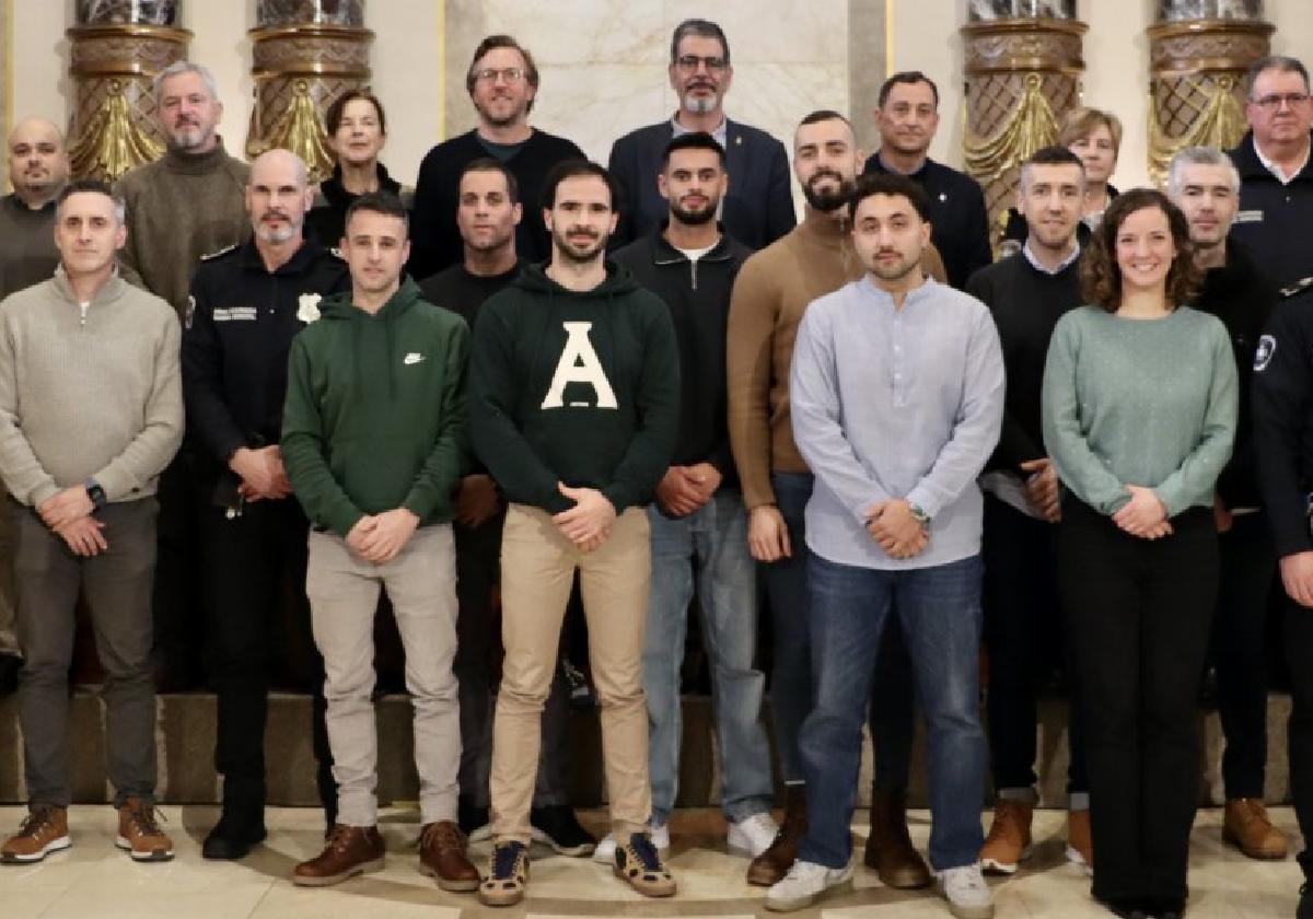 Distinciones a guardias municipales