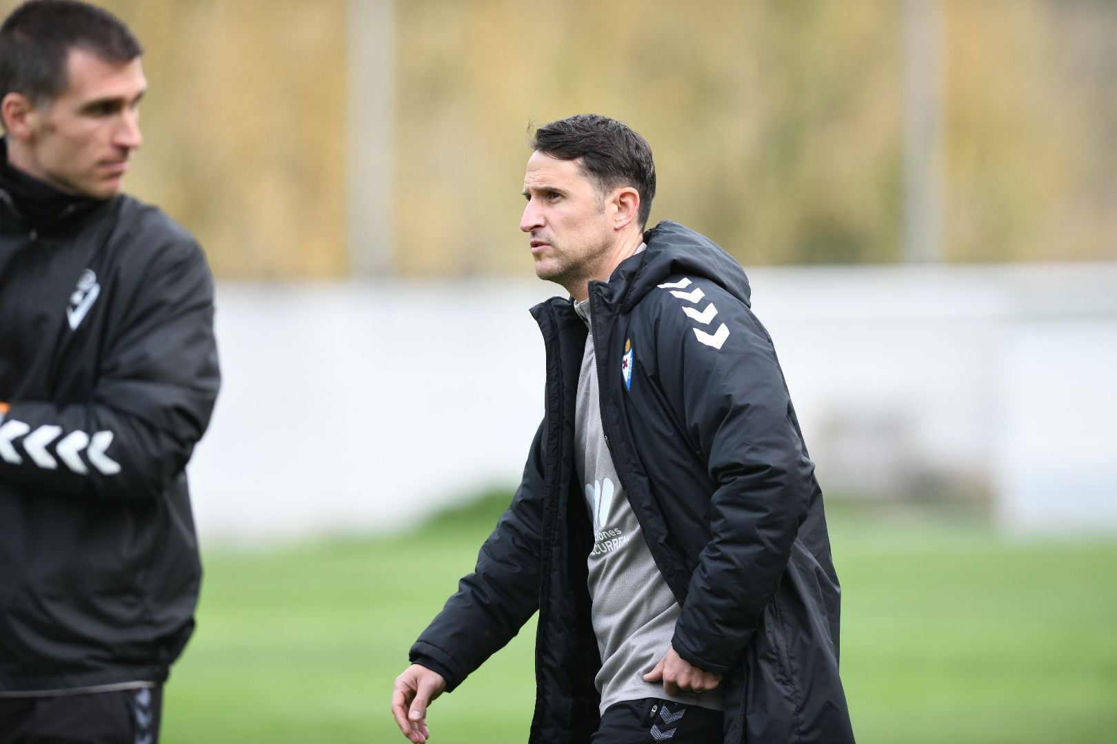 Beñat San José dirige su primer entrenamiento en la SD Eibar