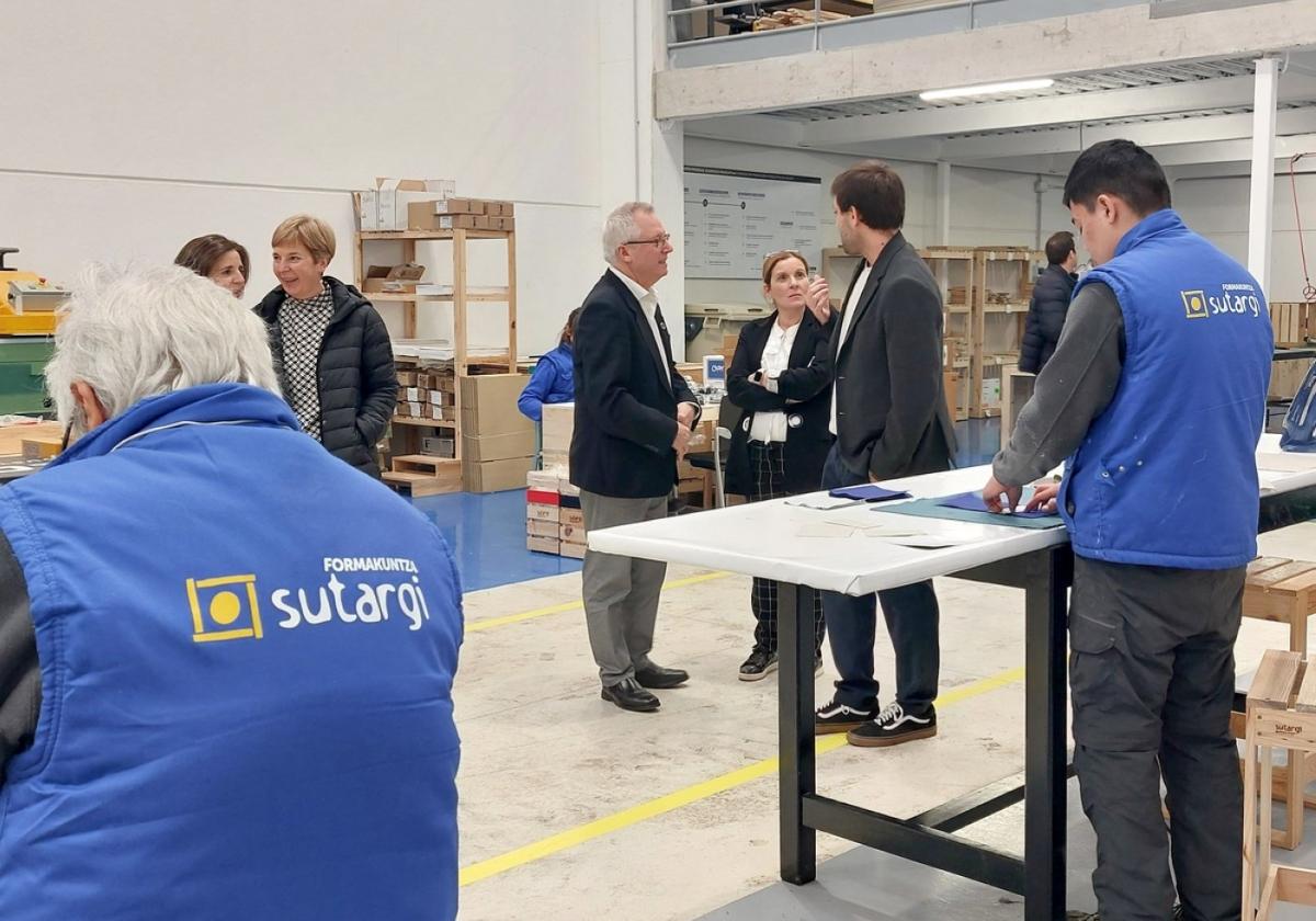 Sutargi bertatik bertara ezagutu zuen Jose Ignacio Asensio diputatuak