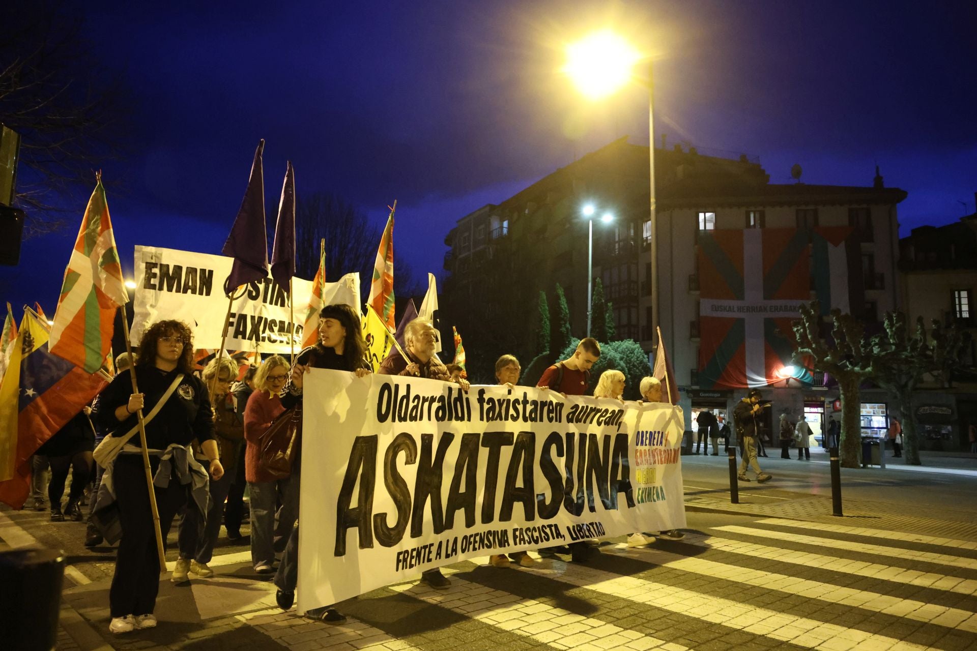 Errenteria protesta contra la &#039;mesa informativa&#039; de Vox