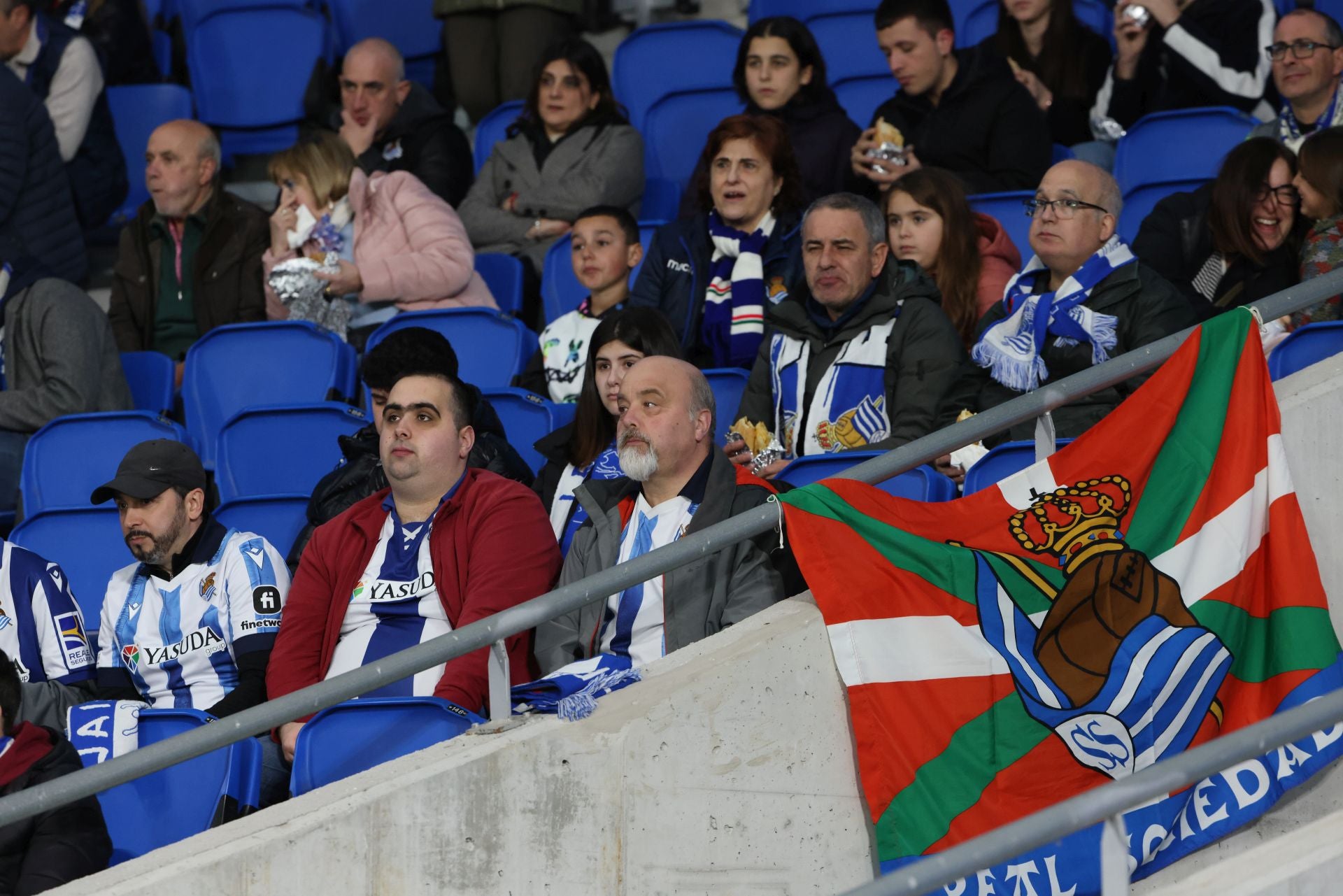 ¿Has estado en el partido? ¡Búscate en la grada!