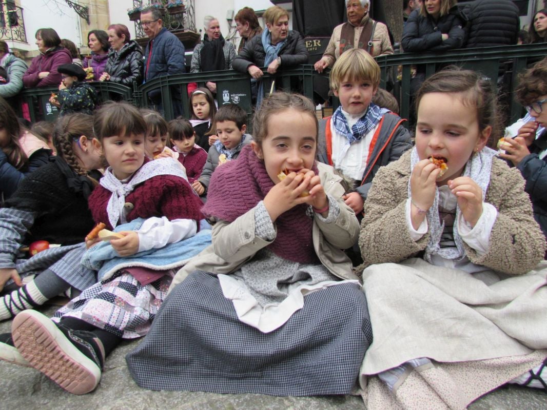 Urdelarderok ireki ditu inauteriak