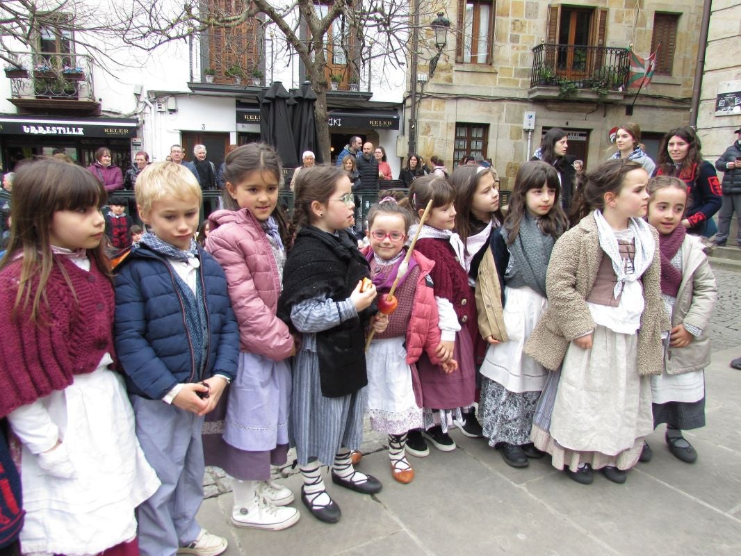 Urdelarderok ireki ditu inauteriak