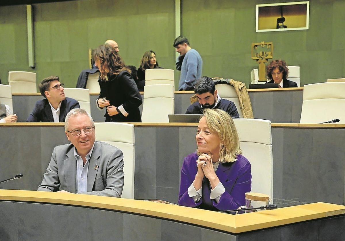 La Diputación mantiene la negociación fiscal y presenta 20 propuestas a la oposición