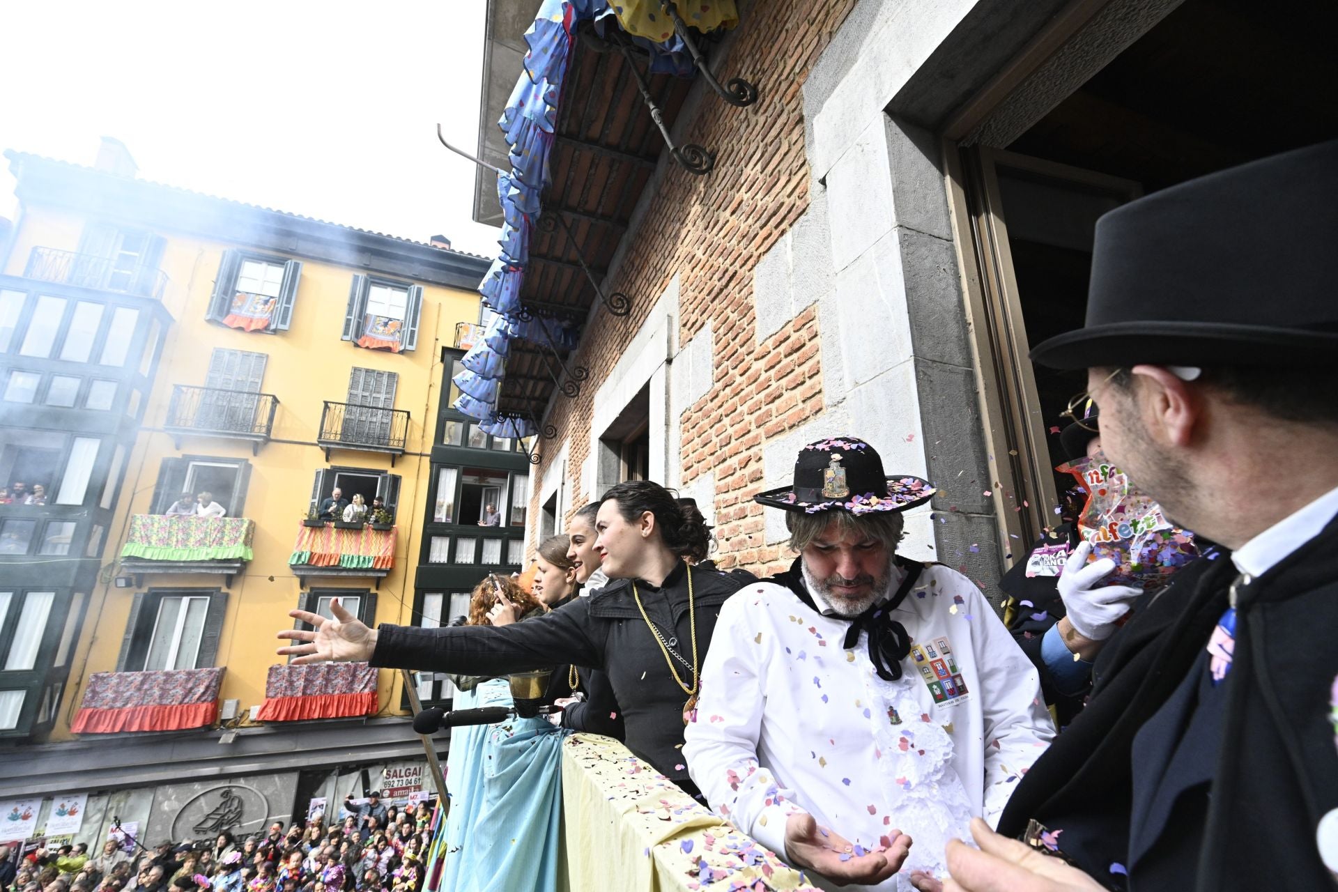 Tolosa vibra con los carnavales