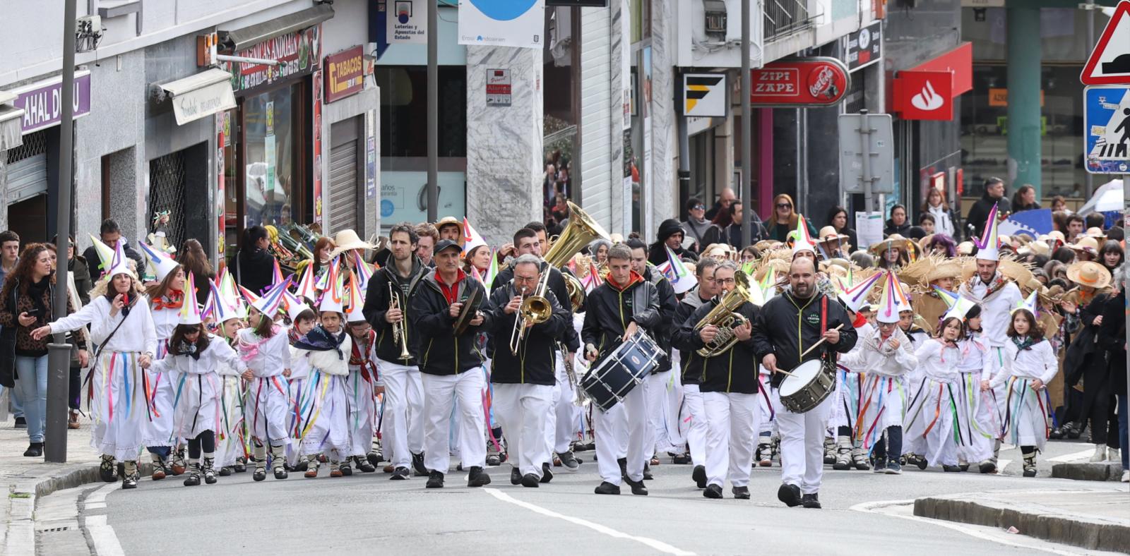 El Carnaval estalla en Andoain