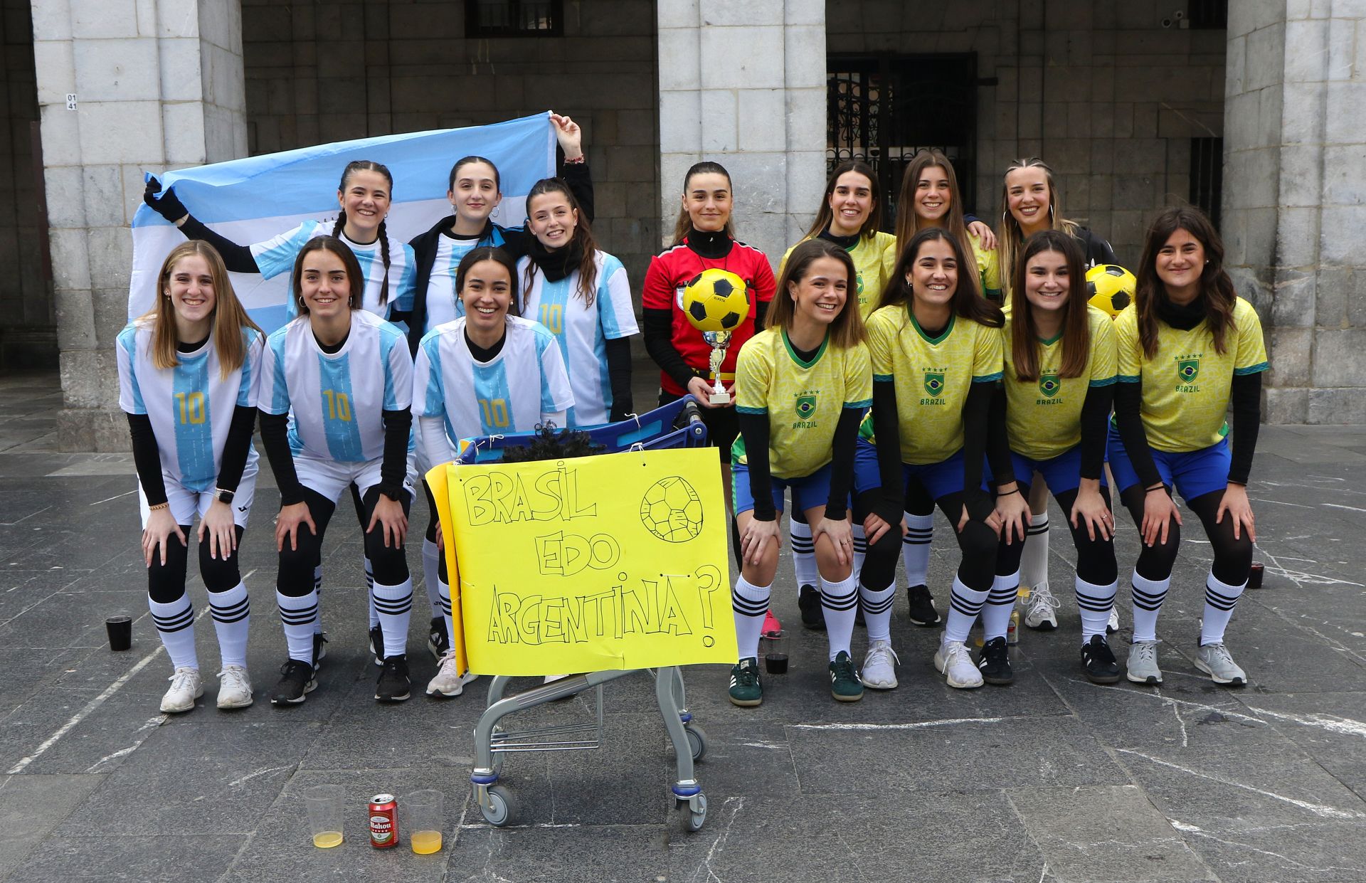 Debabarrena celebra los carnavales en cuadrilla
