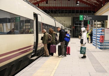 «No compensa coger el tren entre Donostia y Pamplona»