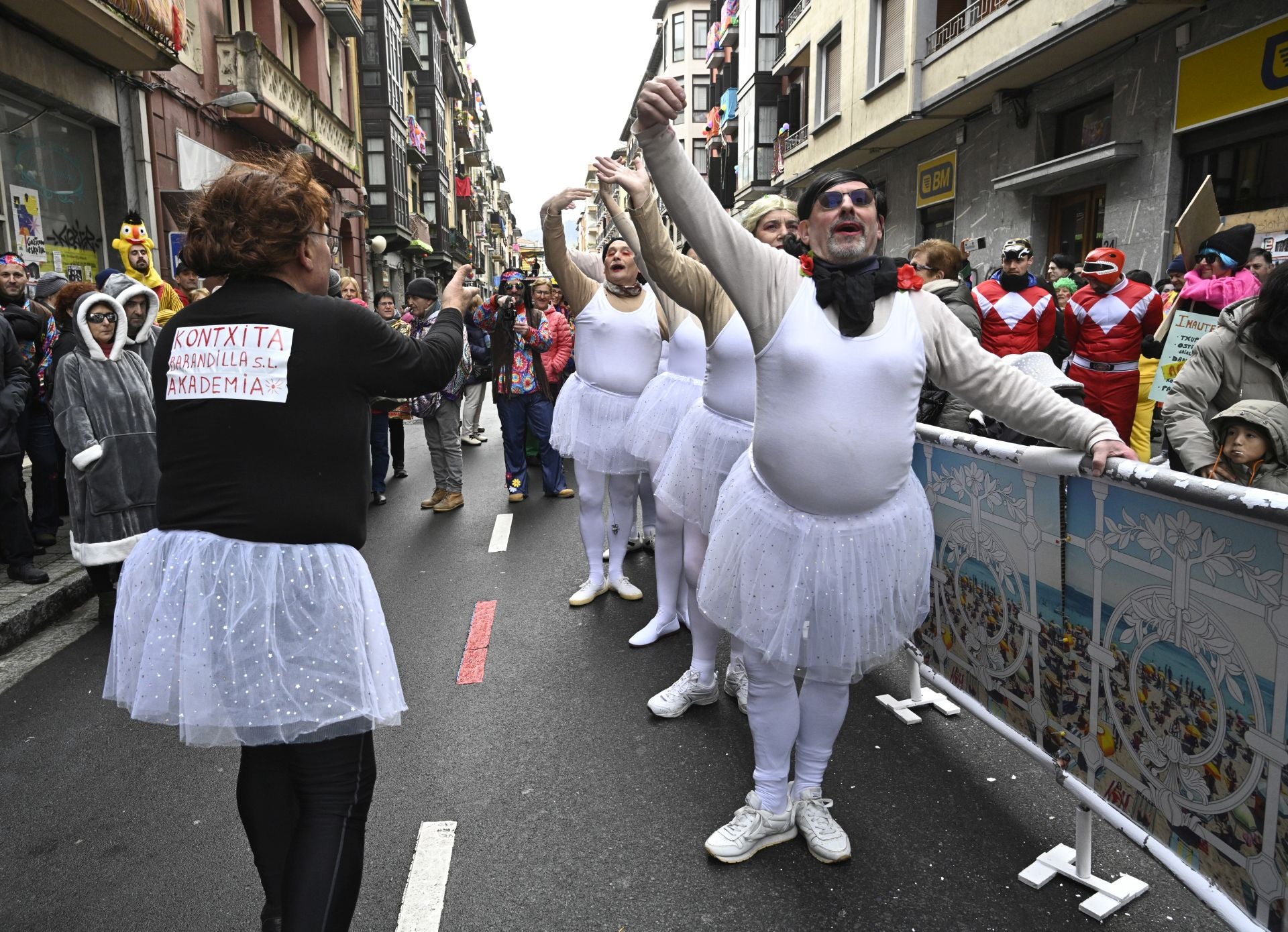 La barandilla de la Concha en Tolosa gracias al Carnaval