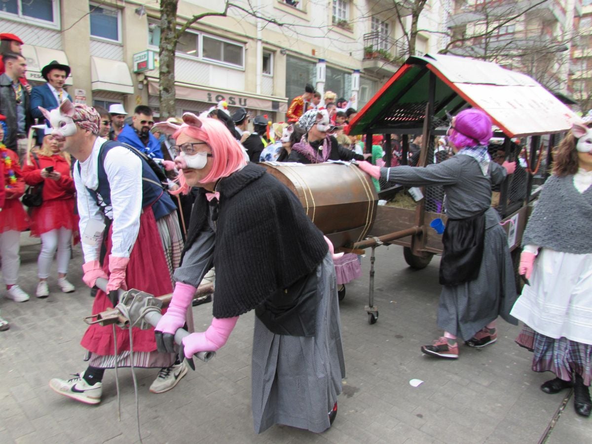 Aretxabaleta desbordó imaginación en el domingo de Carnaval