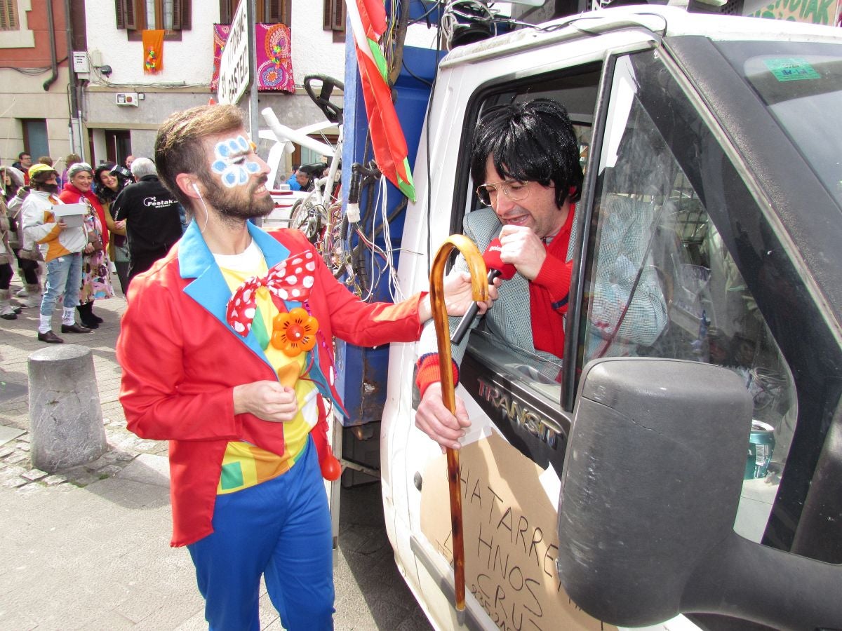 Aretxabaleta desbordó imaginación en el domingo de Carnaval