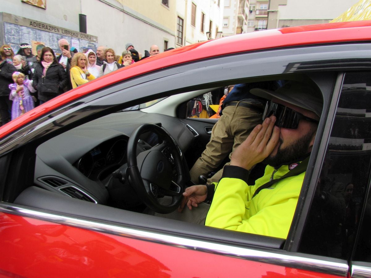Aretxabaleta desbordó imaginación en el domingo de Carnaval
