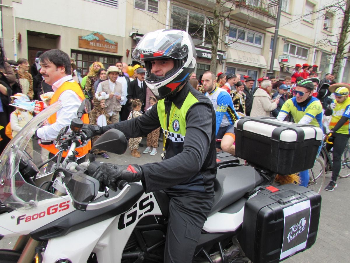 Aretxabaleta desbordó imaginación en el domingo de Carnaval