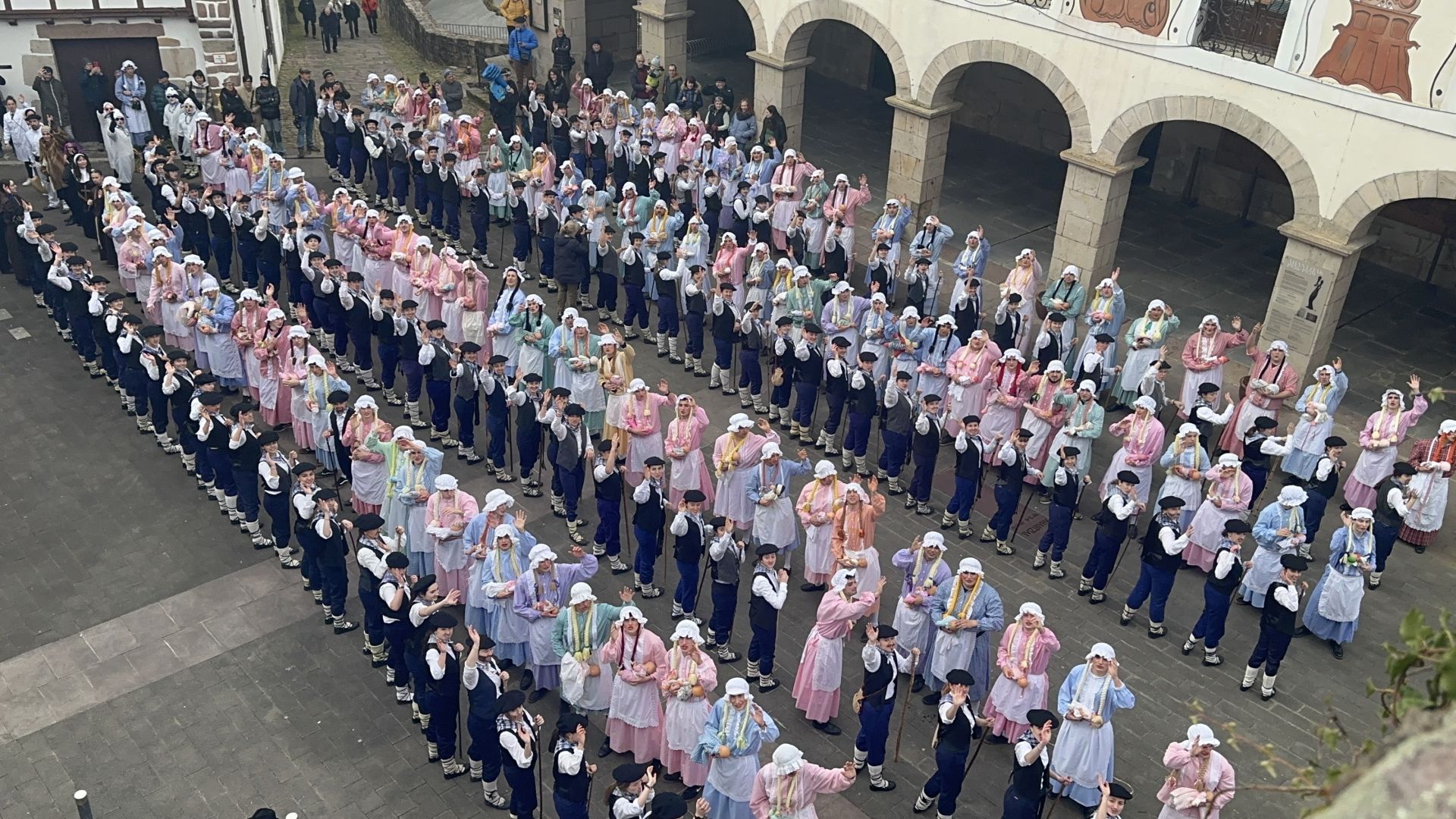 Multitudinario Carnaval en Bera