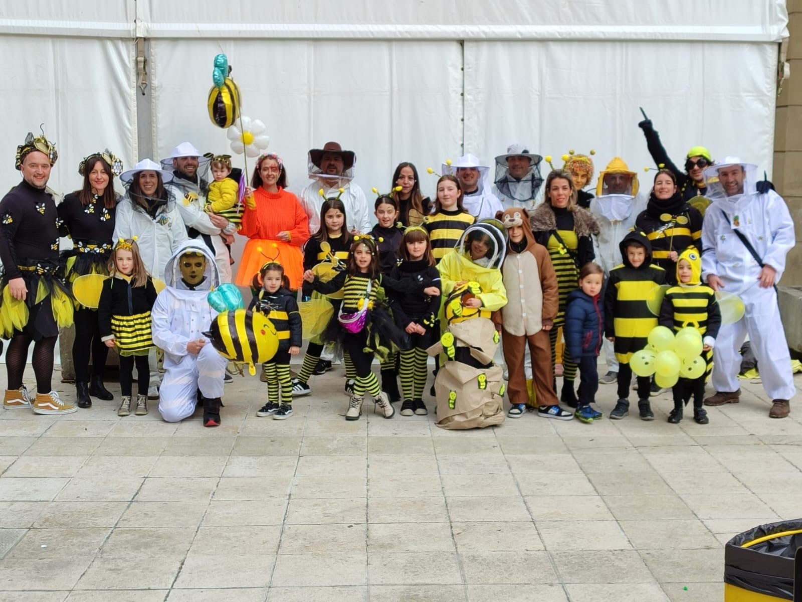 El Papa Erundino I, de fiesta en Urretxu por Carnaval