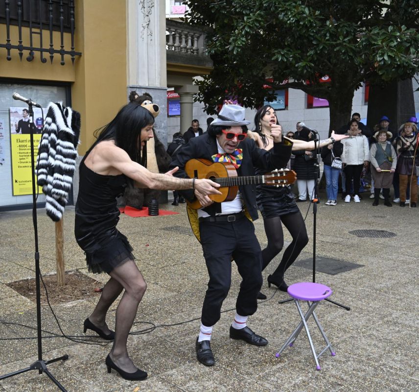 Remate festivo de los carnavales de Tolosa