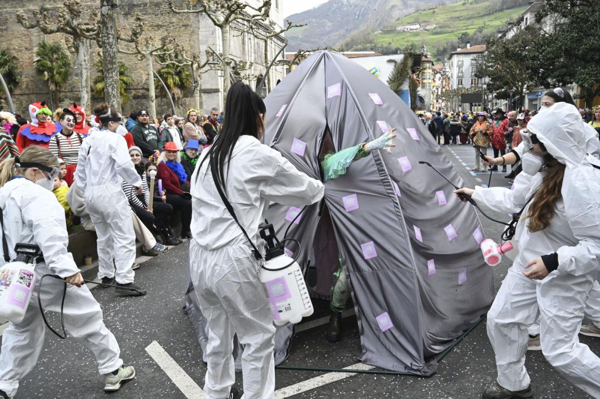 Remate festivo de los carnavales de Tolosa