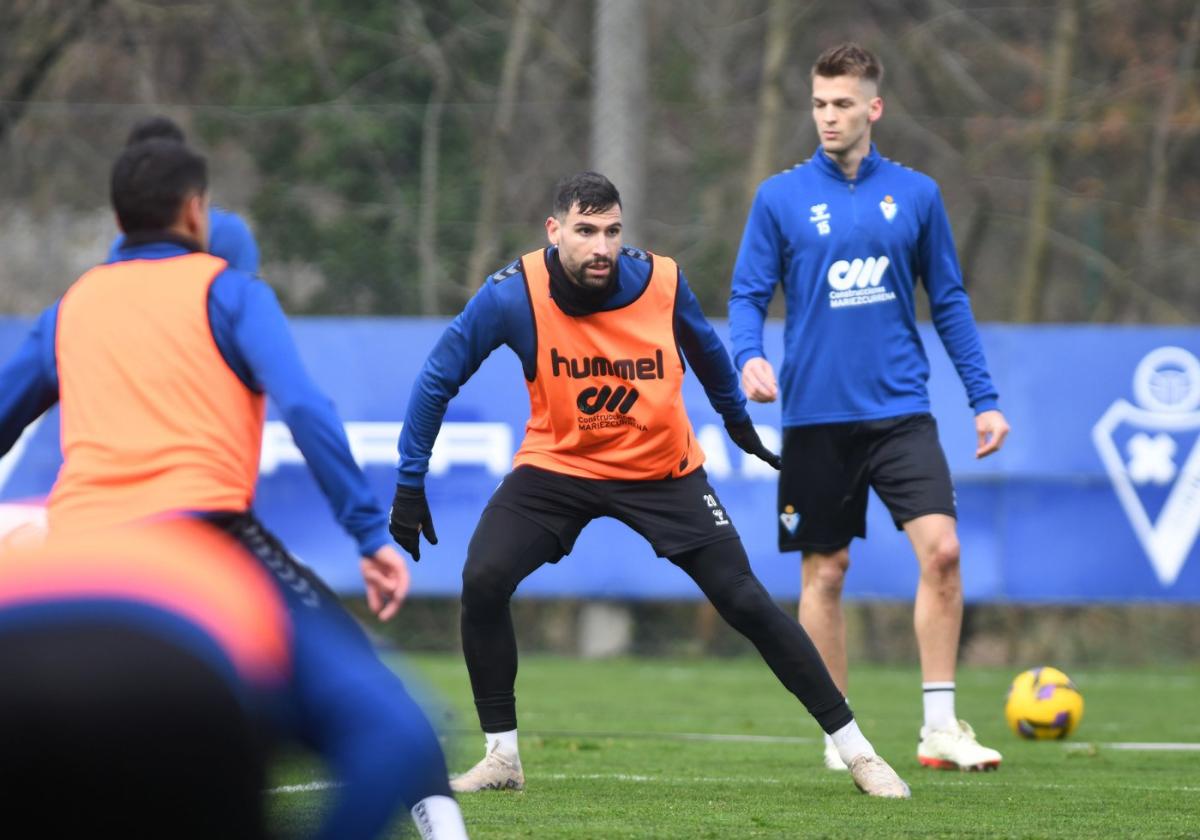 «Debemos volver a ser fuertes en casa y convertirnos en un equipo reconocible»