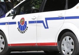 Detenido tras agredir a otro hombre con una botella rota en un bar de Tolosa