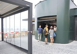 Clientes en la barra exterior del Zmare el pasado verano.