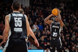 Dashion Smith, escolta estadounidense.