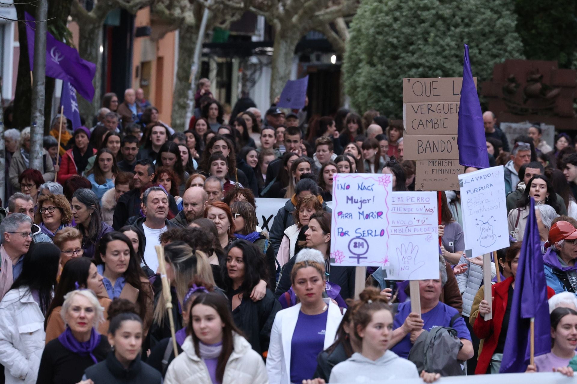 Gipuzkoa se tiñe de morado por el 8M