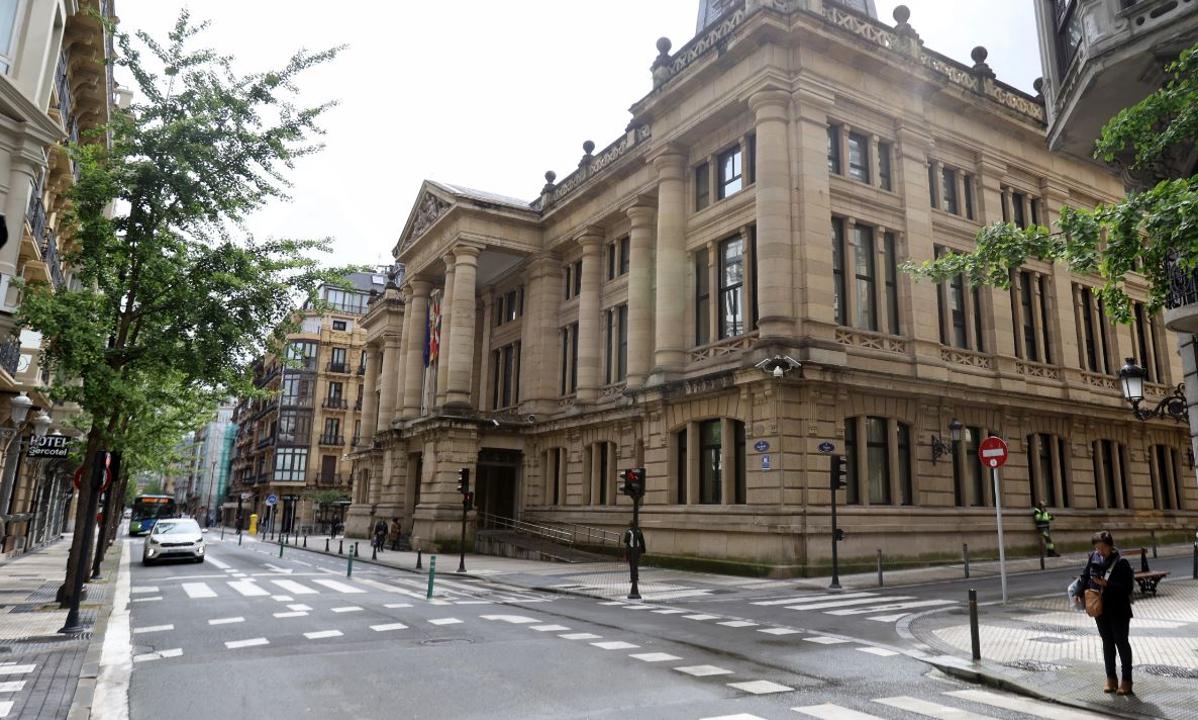 La Fiscalía mantiene la petición de 11 años de cárcel para un joven por abusos a una menor tutelada en Errenteria
