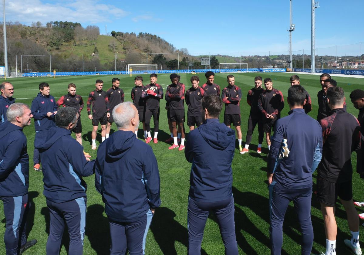 El acertado comentario al Sevilla tras entrenar en Zubieta después de la victoria ante la Real: «El mundo al revés...»
