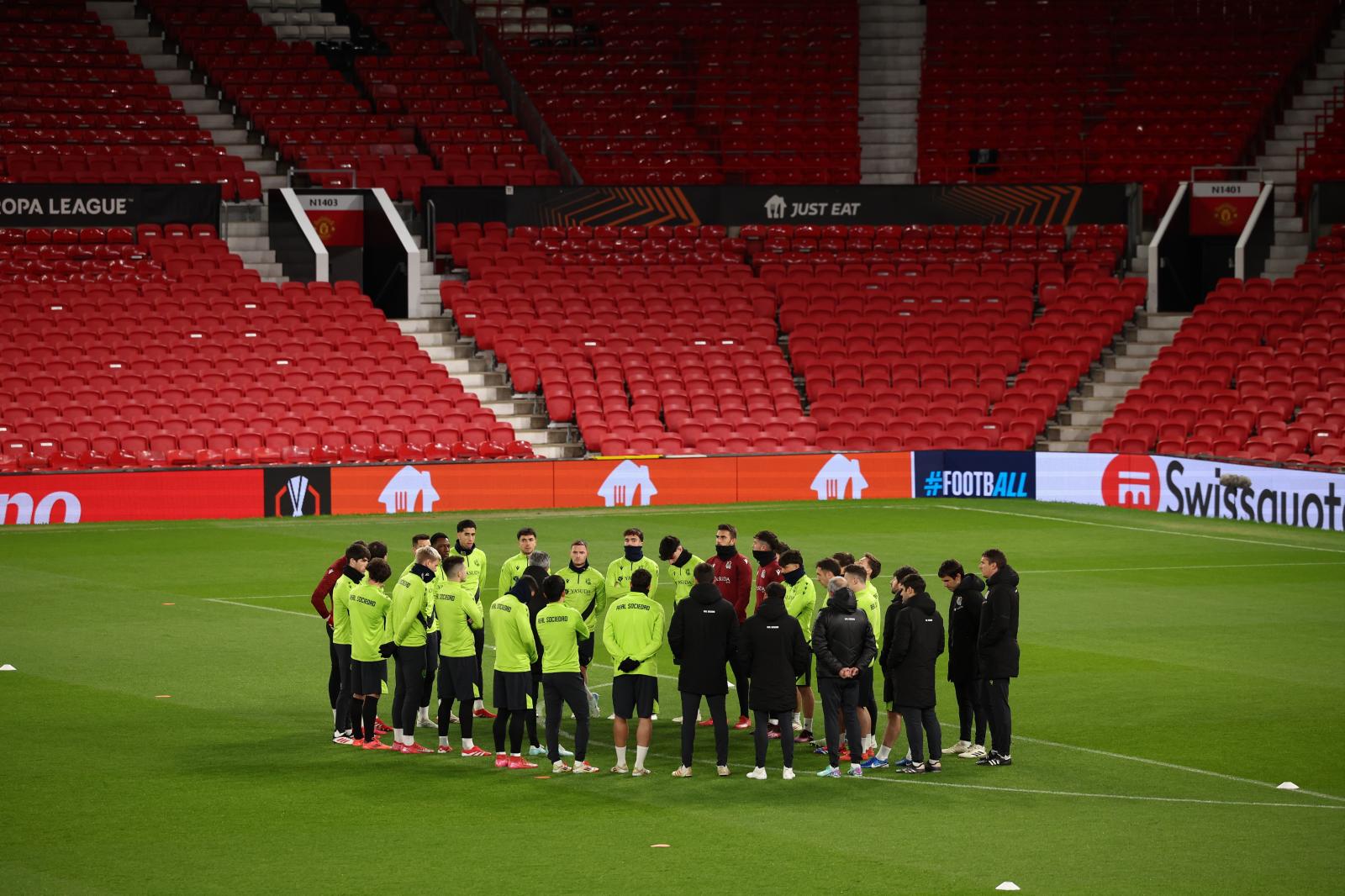 Entrenamiento de la Real Sociedad este miércoles en Old Trafford.