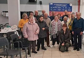 Los vencedores con la concejal Maialen Fidalgo en la entrega de premios celebrada ayer