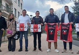 Ezkerretik, Haritz Garmendia, Jenny Orbegozo, Agustín eta Xanti Jimenez, Igor Isuskiza, Iosu Larrarte eta Jon Oteiza.