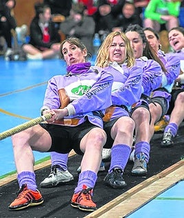 Txapelketa mixtoa jokatuko dute igandean Belabieta kiroldegian.