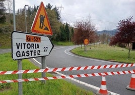 Cortada la GI-627 en Leintz Gatzaga por un desprendimiento