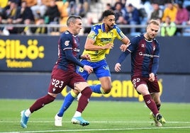 El Cádiz-Eibar terminó en empate sin goles.