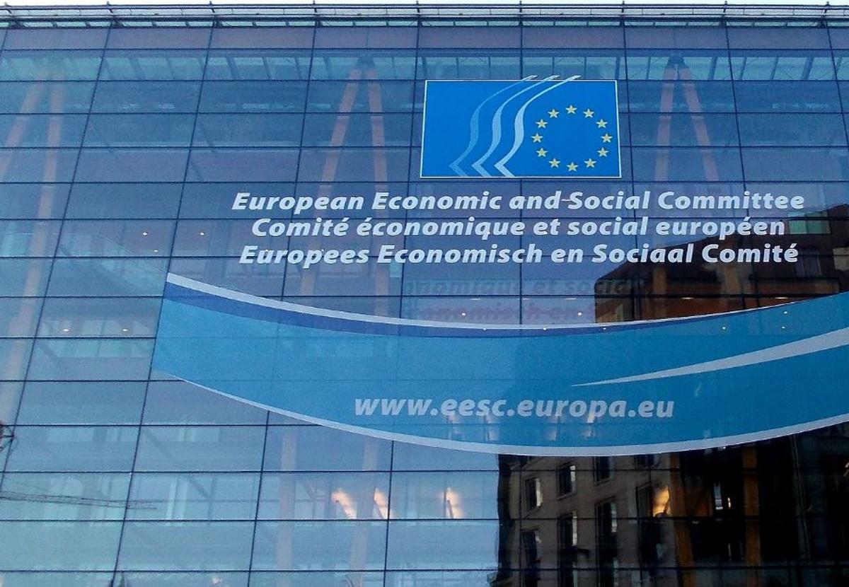 España firma el acuerdo para el uso del euskera, catalán y gallego en plenos del Comité Económico y Social Europeo