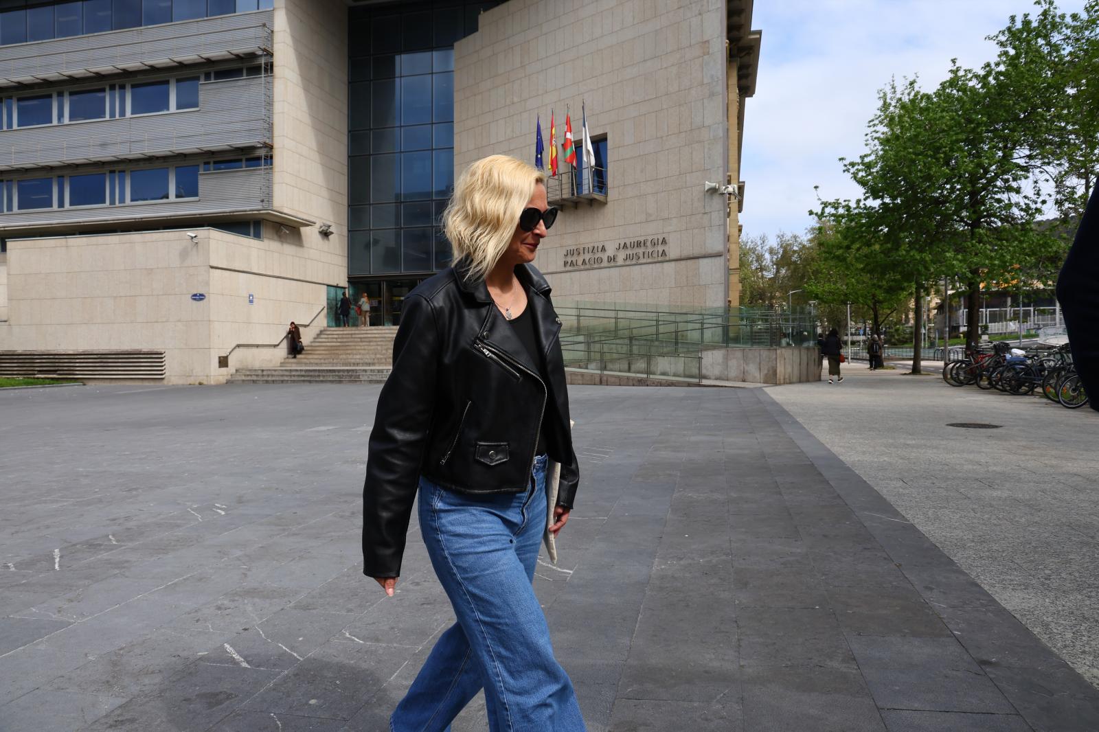 Amaya Zabarte, tras prestar declaración ante el juez la semana pasada en el Palacio de Justicia de San Sebastián