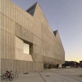 magen exterior del polideportivo de Altza de Donostia.