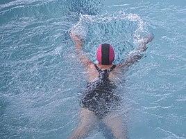 Emakume migranteek kirol-jardueran parte hartzea sustatu nahi duen gida