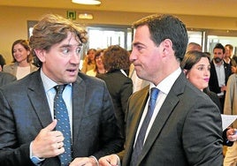 Andueza y Pradales, en el último encuentro de Elkargi, en marzo.
