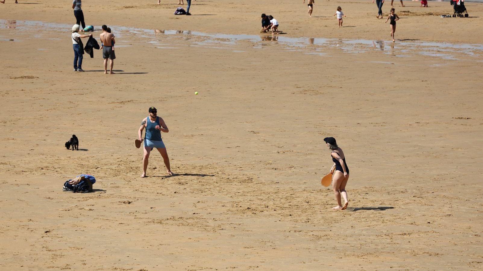 Ni un alfiler en el paseo de La Concha