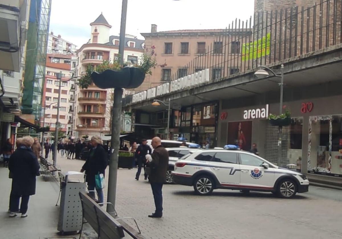 Presencia policial ante una quedada entre ultras