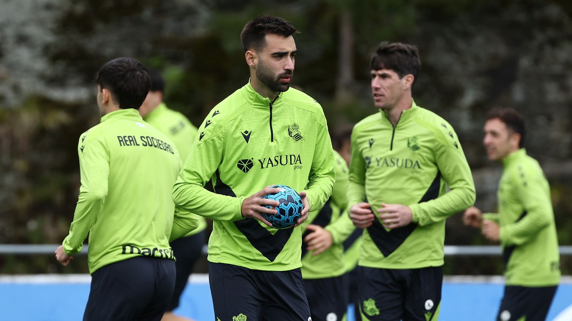 Nuevas caras e ilusiones antes del duelo de Mendizorrotza