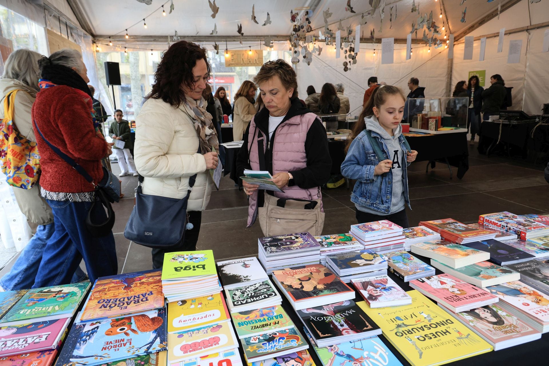 Pasión por la lectura en la Feria del Libro