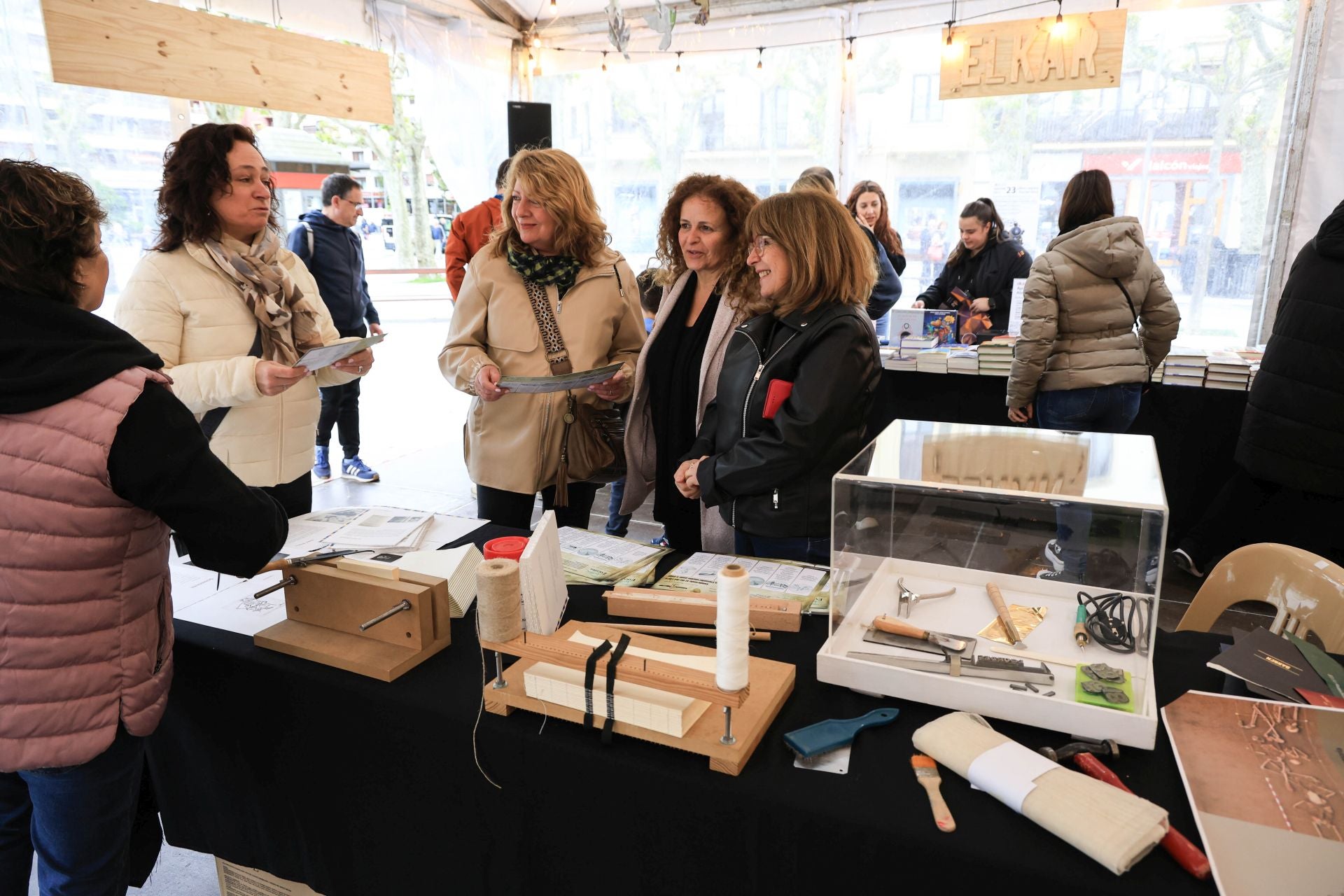 Pasión por la lectura en la Feria del Libro