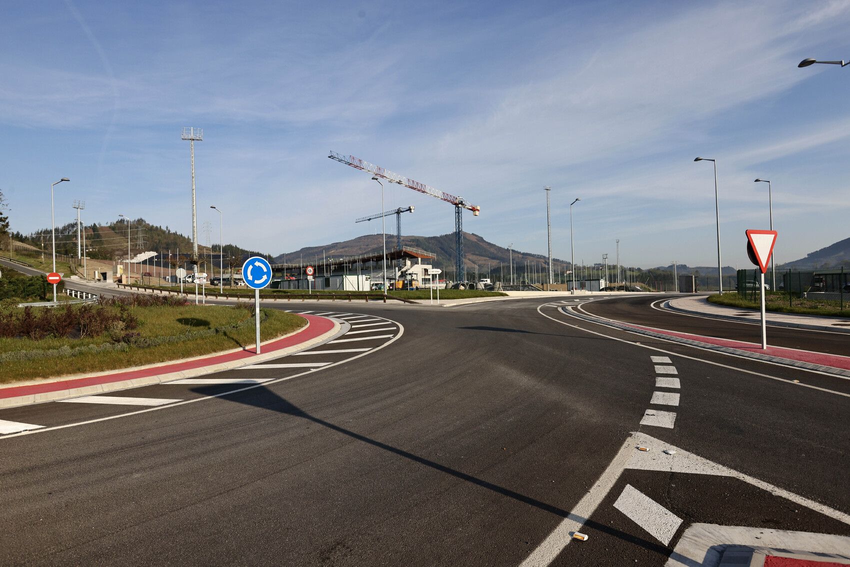 La ciudad deportiva de Areitio va tomando forma