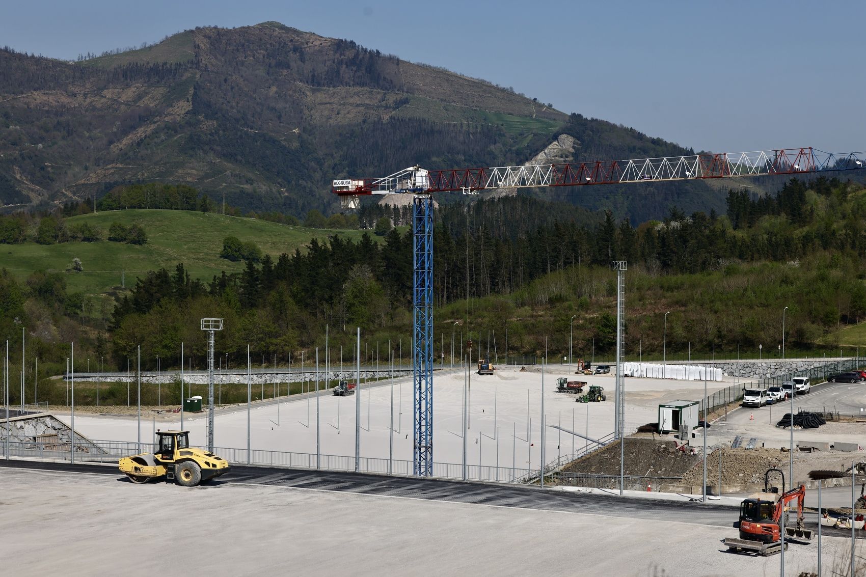 La ciudad deportiva de Areitio va tomando forma