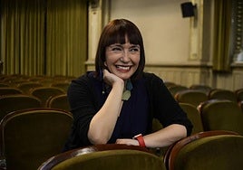 Irati Jiménez posa tras la presentación de los Euskadi de Literatura de 2022.