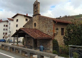 La ermita de Antigua necesita una reparación de la cubierta y un lucido de la nave del templo.