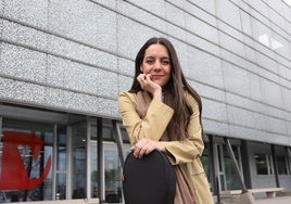 La cantautora, el pasado miércoles en el exterior de DV.